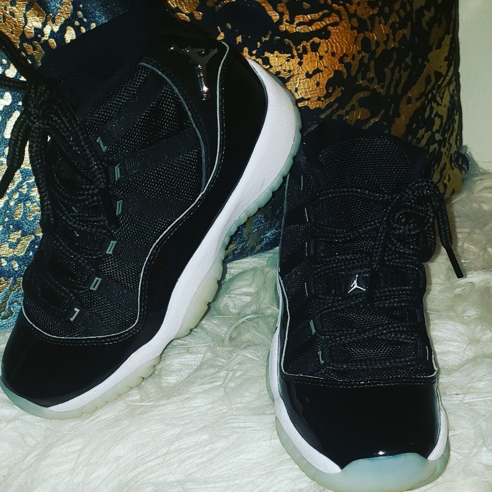 Size 4 Kids Jordan 11's